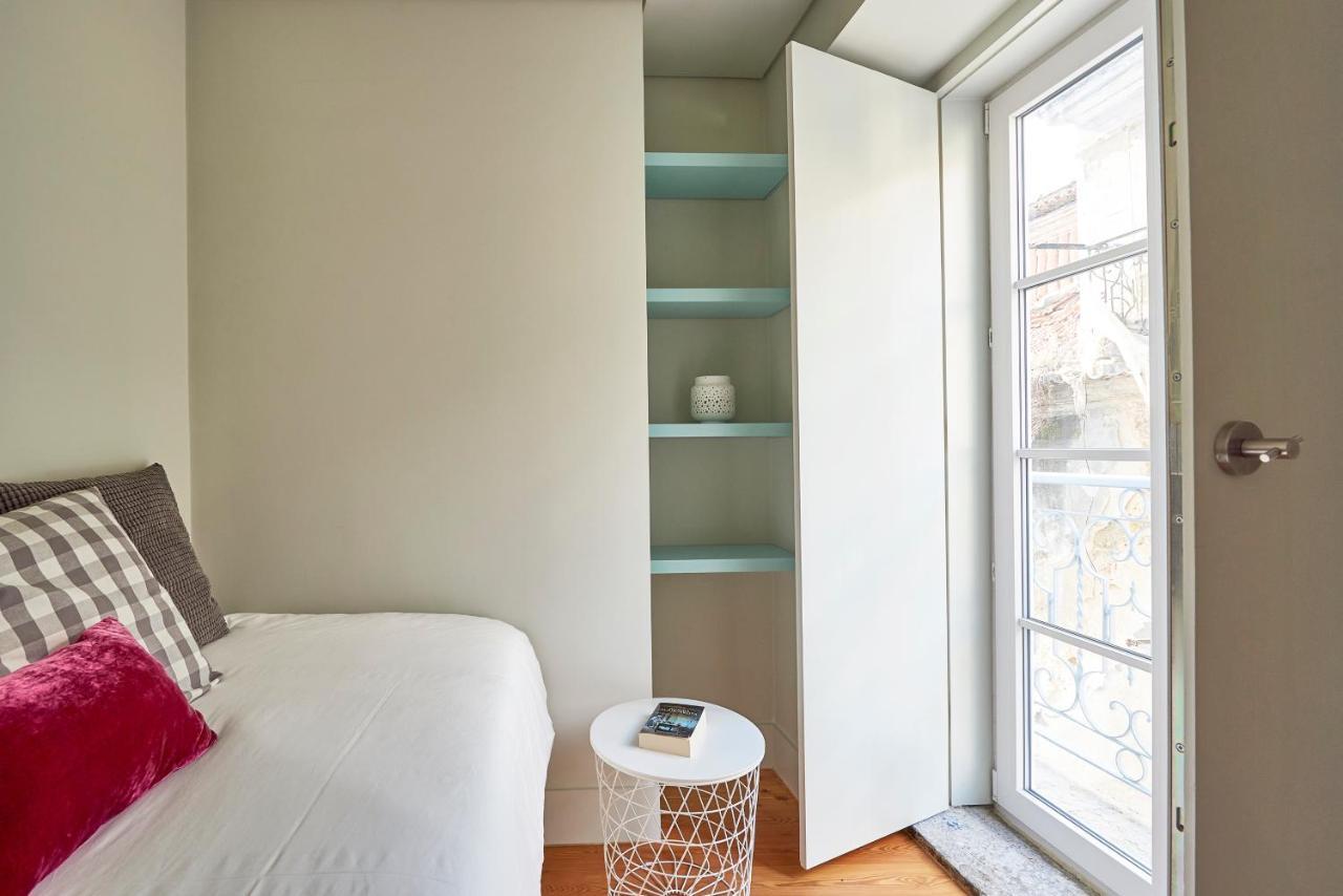 Modern Apartment Bica Dos Olhos Lisboa Quarto foto